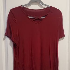 Burgundy criss cross tee